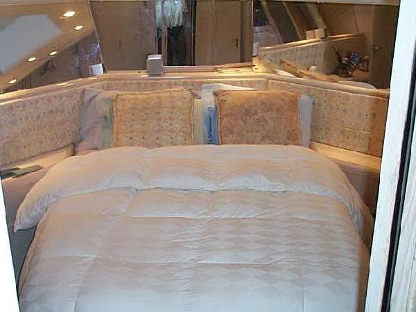 1993 Hatteras Convertible