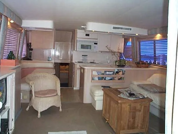 1993 Hatteras Convertible