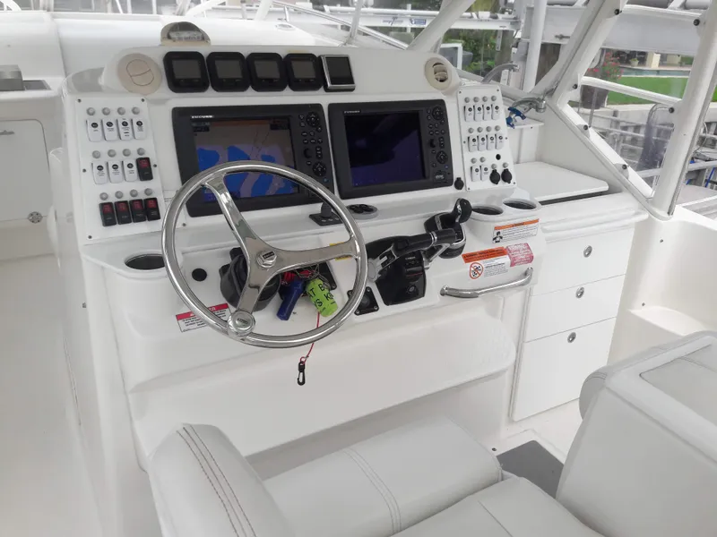 2008 Everglades 350LX