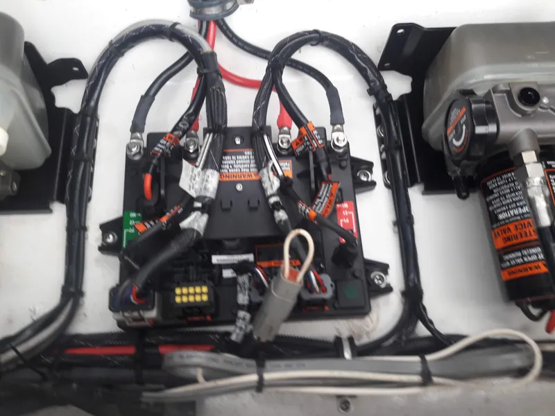 2008 Everglades 350LX