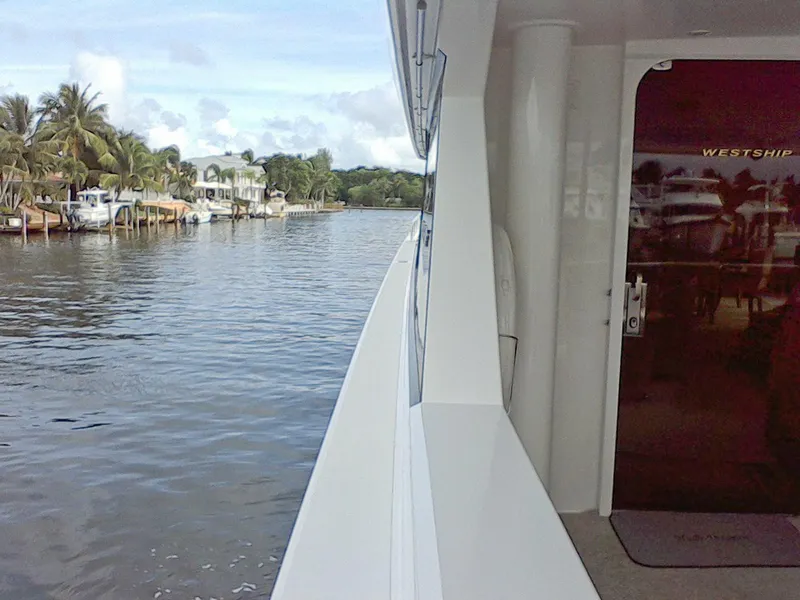 1998 Westship (Westport) Raised Pilothouse