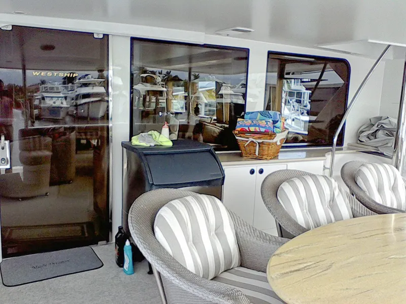 1998 Westship (Westport) Raised Pilothouse