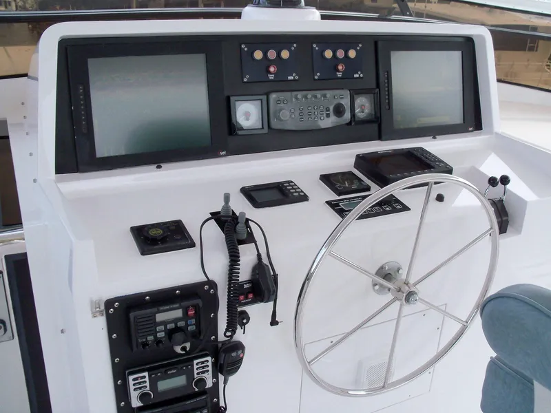 1998 Westship (Westport) Raised Pilothouse