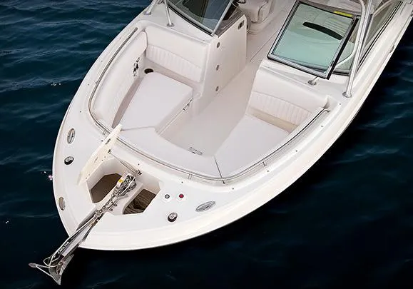 2015 Robalo R247 Dual Console