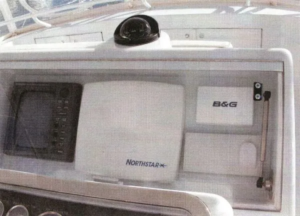 2001 Hatteras Convertible