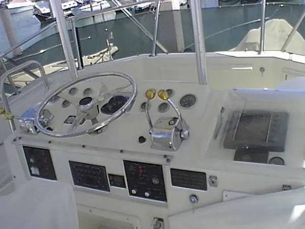 1987 Hatteras Convertible