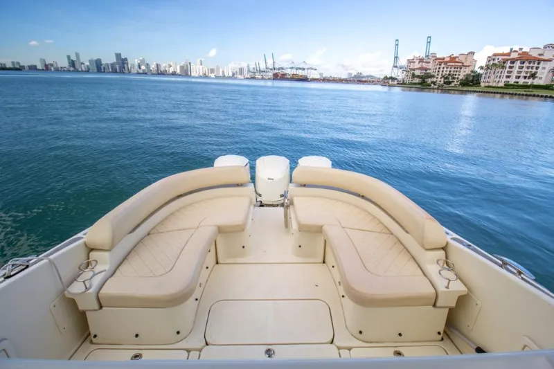 2016 Chris-Craft Launch 36