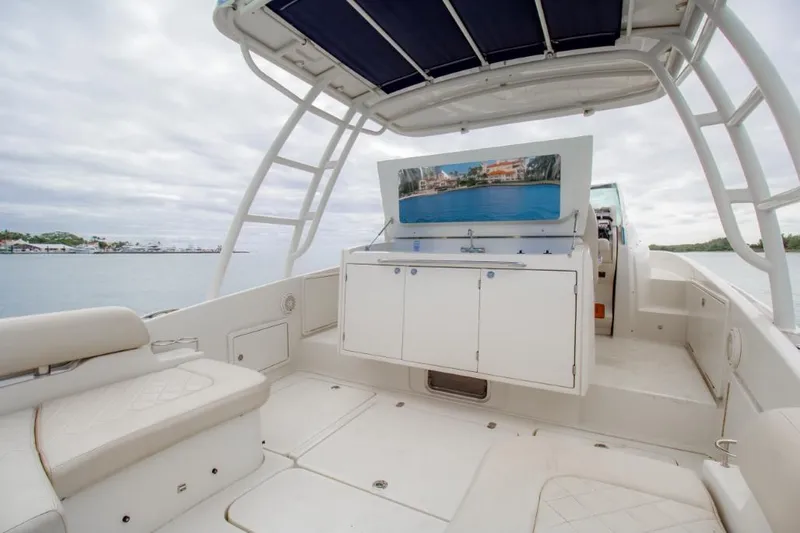 2016 Chris-Craft Launch 36