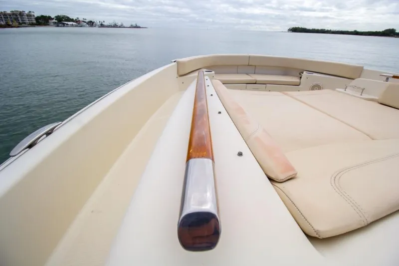 2016 Chris-Craft Launch 36
