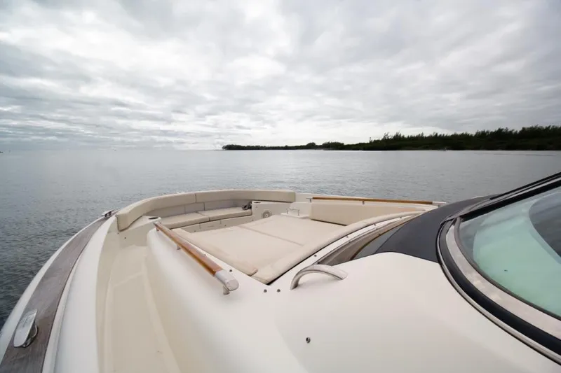 2016 Chris-Craft Launch 36