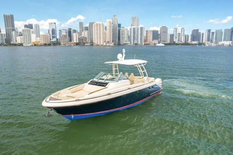 2016 Chris-Craft Launch 36