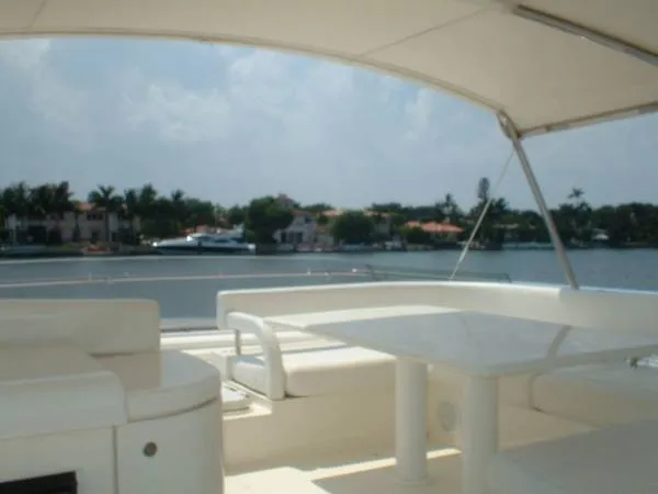 1999 Ferretti Yachts Motor Yacht