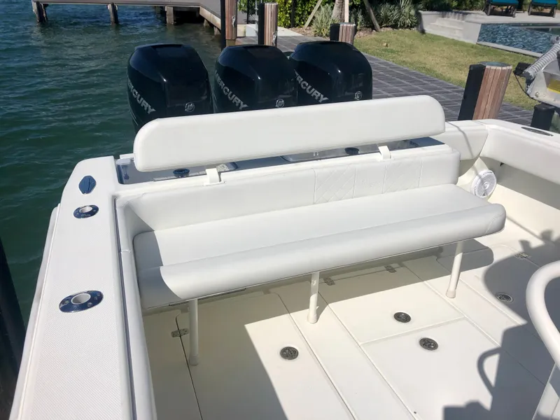 2017 SeaVee 340Z
