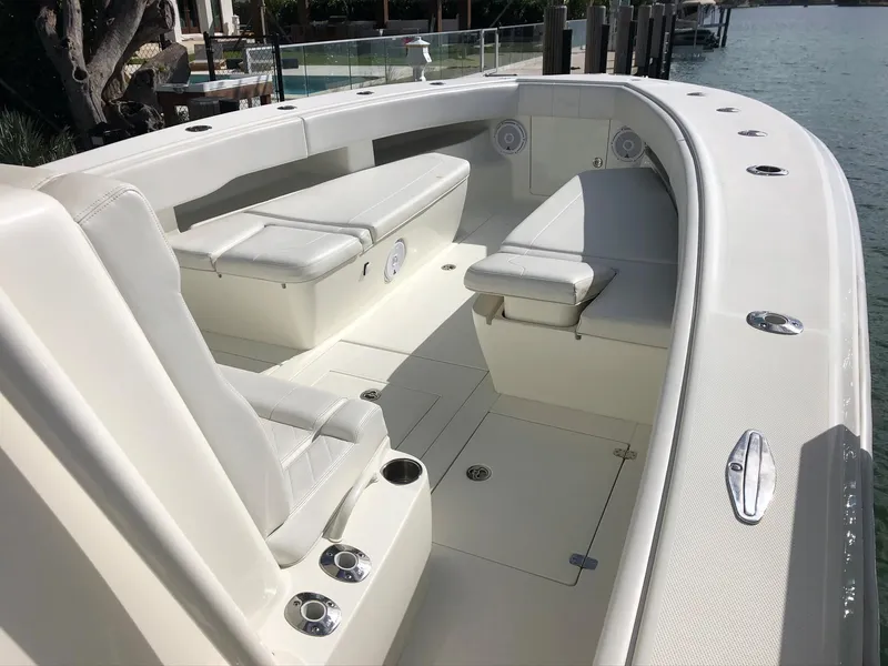 2017 SeaVee 340Z