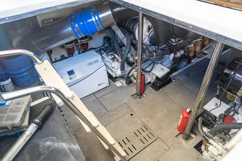 2008 Azimut 62E