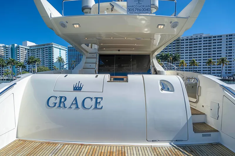 2008 Azimut 62E