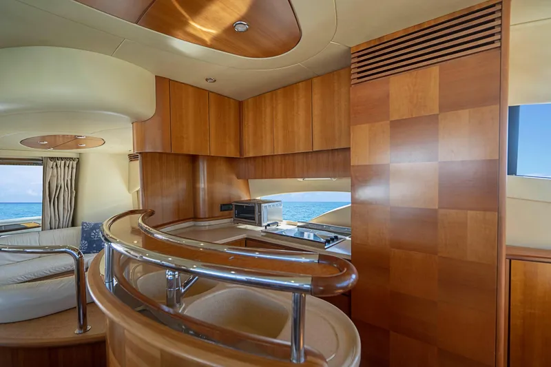 2008 Azimut 62E
