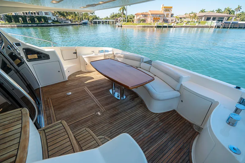 2008 Azimut 62E