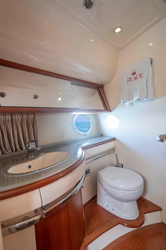 2008 Azimut 62E