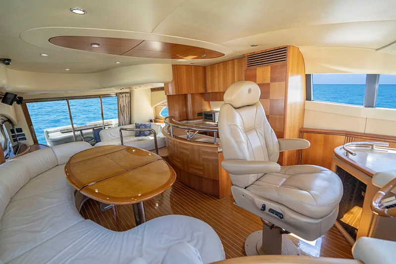 2008 Azimut 62E