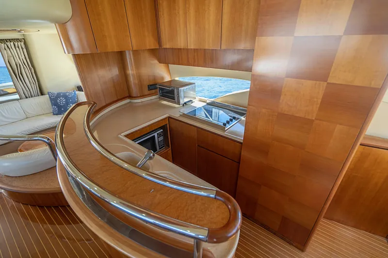 2008 Azimut 62E