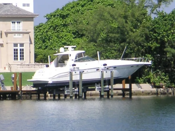 2002 Sea Ray Hardtop Sundancer