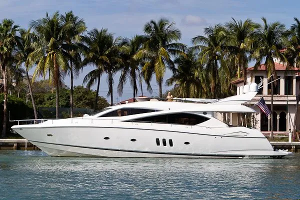 2005 Sunseeker Yacht