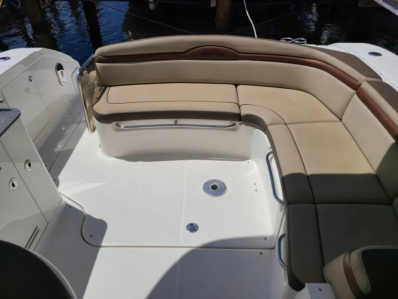 2014 Sea Ray Sundancer 370