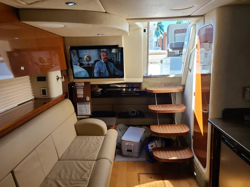 2014 Sea Ray Sundancer 370