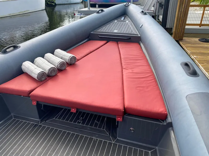 2018 Scorpion 1080