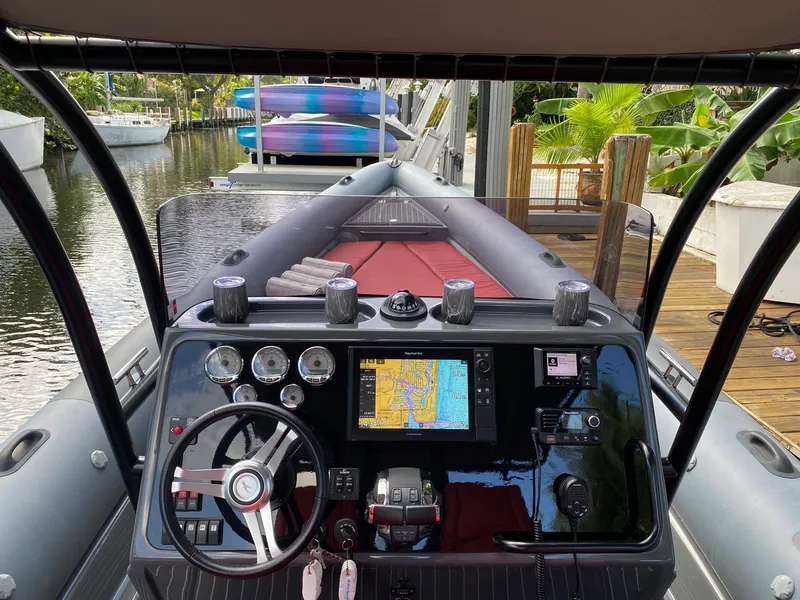 2018 Scorpion 1080