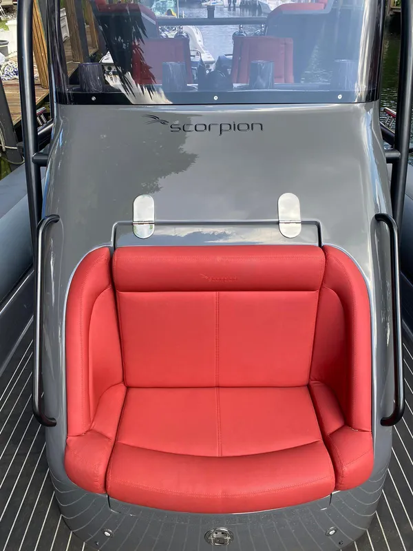2018 Scorpion 1080
