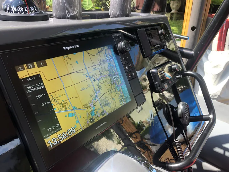 2018 Scorpion 1080