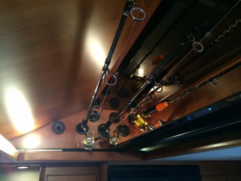 2003 Luhrs Convertible with tower