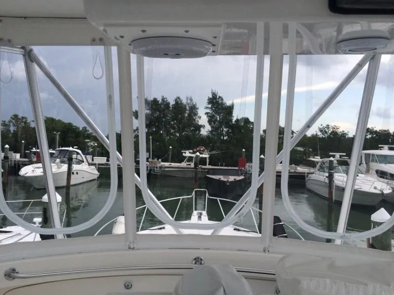 2003 Luhrs Convertible with tower