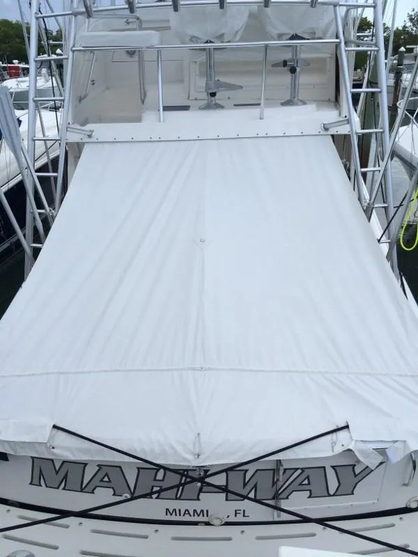 2003 Luhrs Convertible with tower