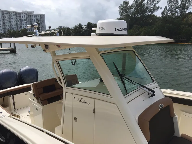 2014 Scout 320 LXF