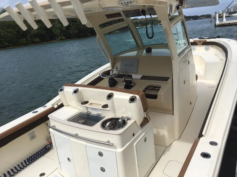 2014 Scout 320 LXF