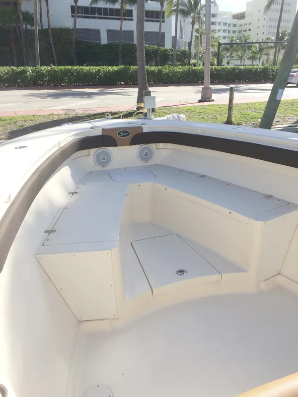 2014 Scout 320 LXF