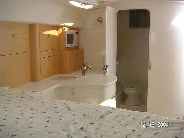 2002 Intrepid 377WA - Walk Around