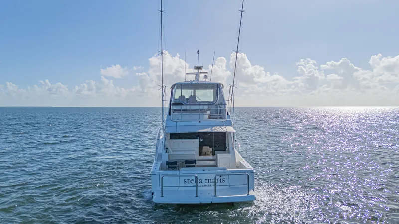 2016 Riviera 52 Enclosed Flybridge