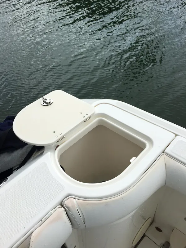 2006 Boston Whaler OUTRAGE