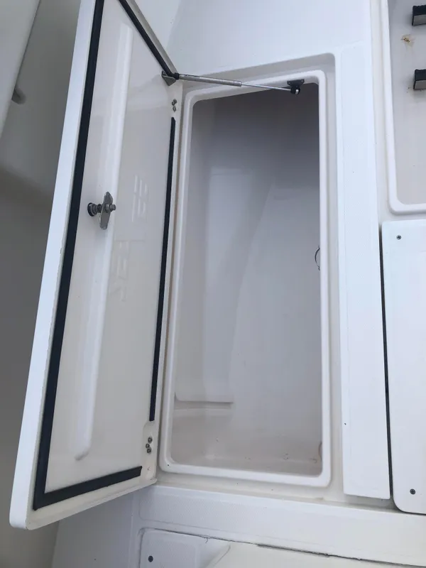 2004 SeaVee 340