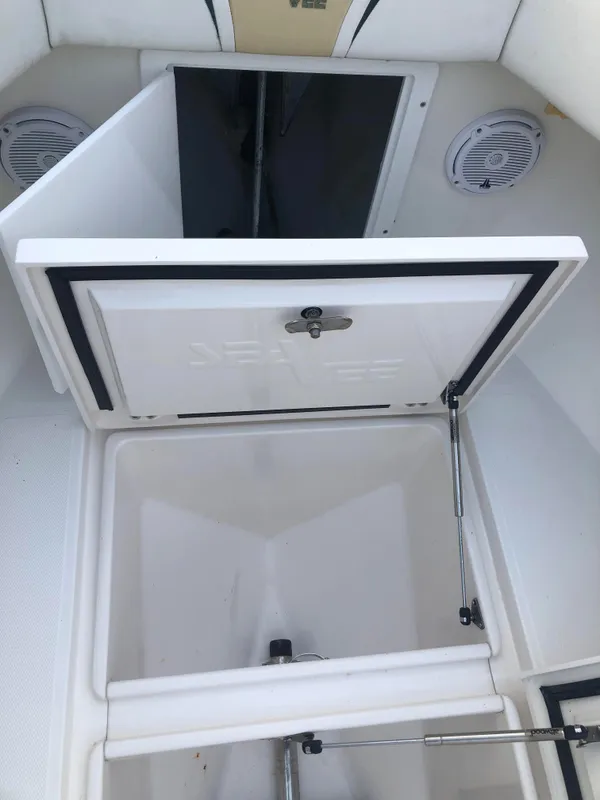 2004 SeaVee 340
