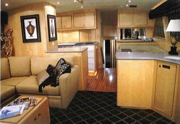 1997 Bertram 60 Convertible