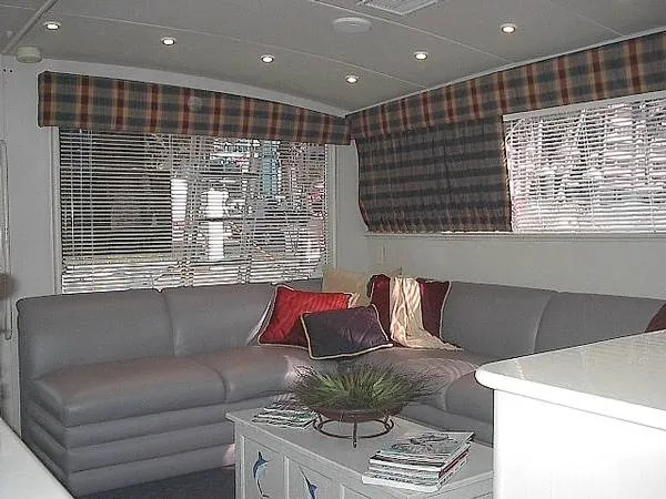 1991 Bertram Sport Fisherman