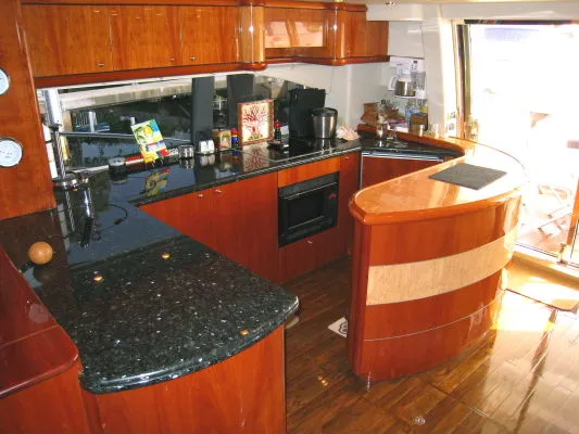 2001 Sunseeker MANHATTAN