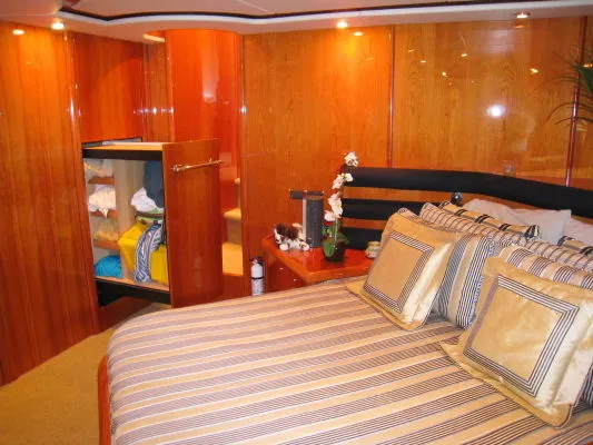 2001 Sunseeker MANHATTAN