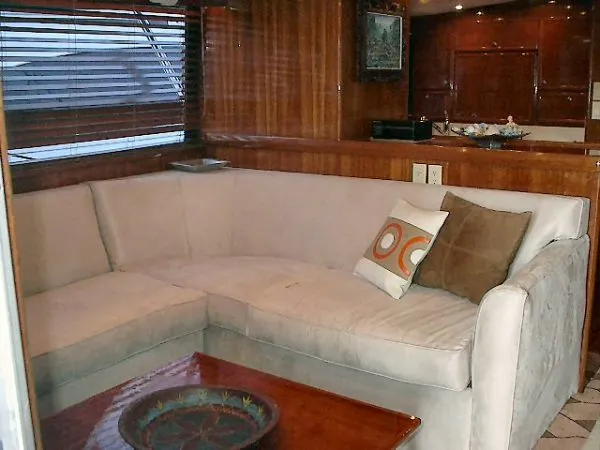 1984 Bertram Convertible