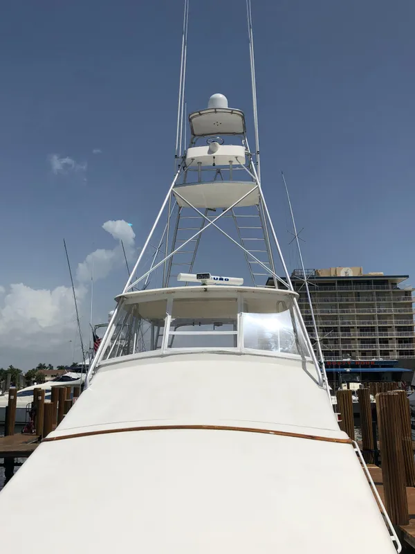 1997 Ocean Yachts Super Sport